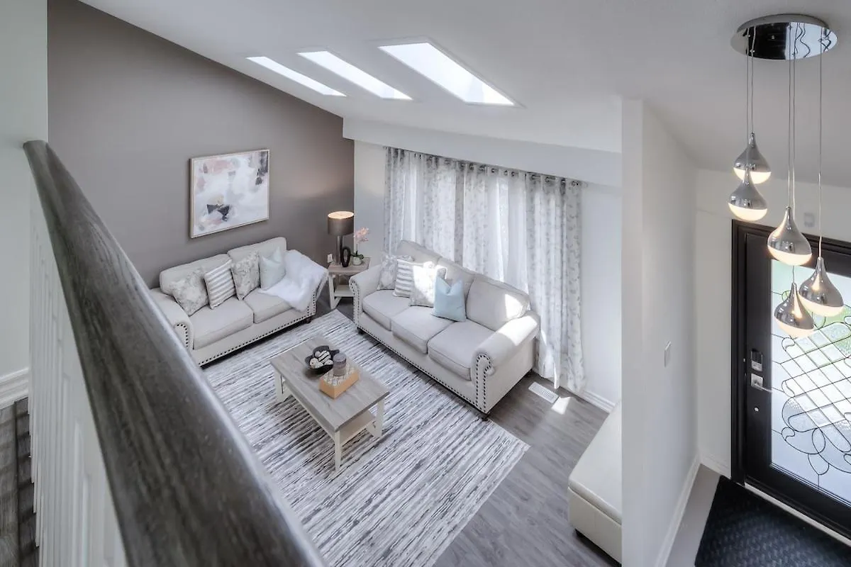 Modern Designed 3Br Lavish Villa Toronto Canada
